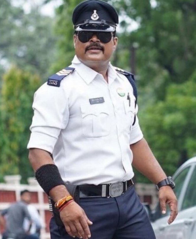 डांस से पहचान बनाने वाले ‘सुपरकॉप’ पर गिरी कार्रवाई की छड़ी, रंजीत सिंह का हुआ डिमोशन