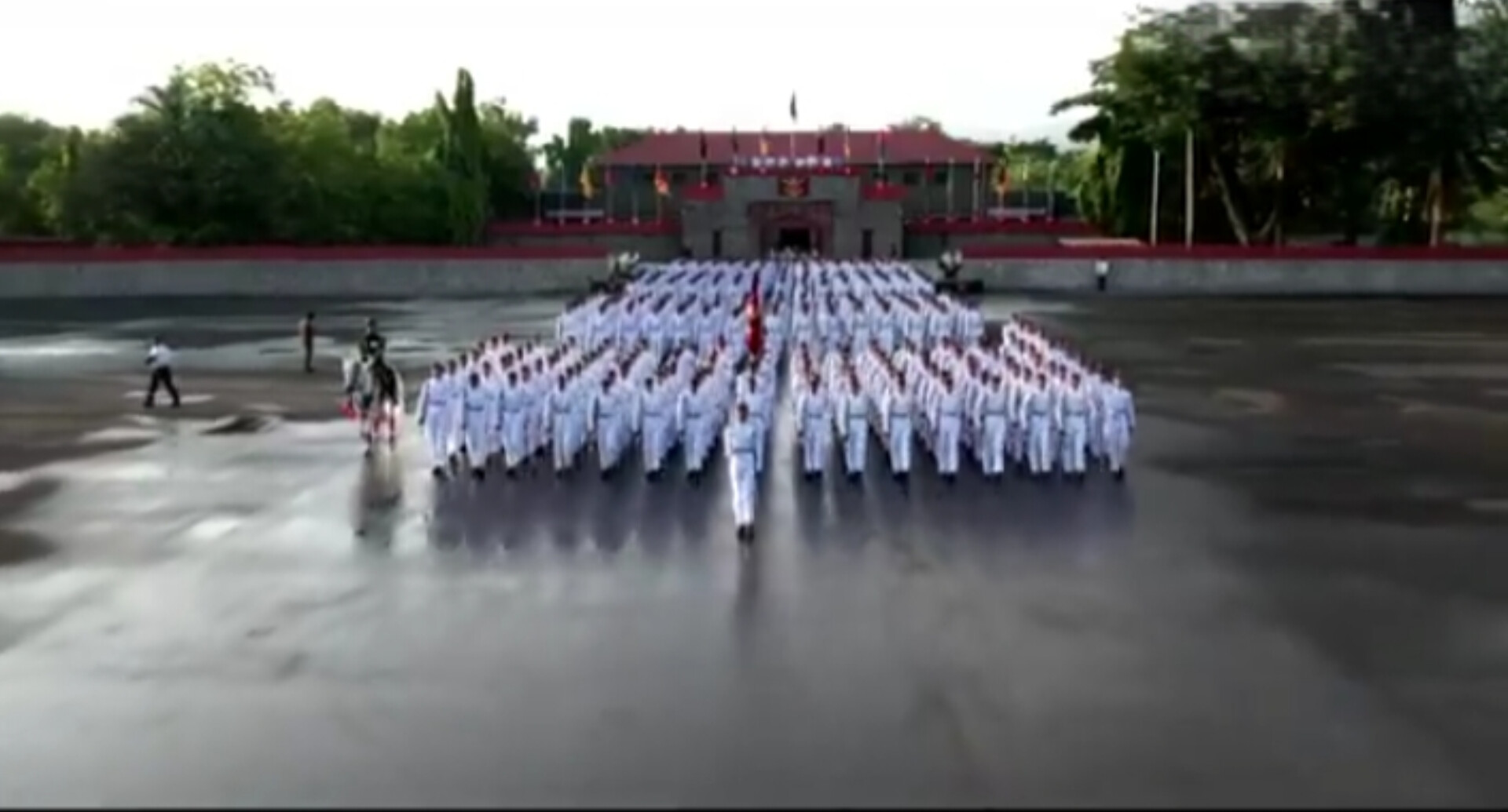 NDA से निकले 355 नए योद्धा: पुणे की परेड में गूंजा शौर्य, अनुशासन और राष्ट्रसेवा का संकल्प