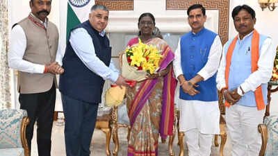 राष्ट्रपति द्रौपदी मुर्मु 23 अक्टूबर को आएंगी जगदलपुर, बस्तर दशहरा के मुरिया दरबार में होंगी शामिल